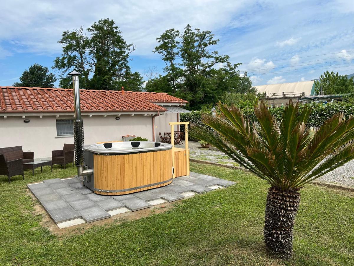 La Camelia Villa Massa e Cozzile Kültér fotó